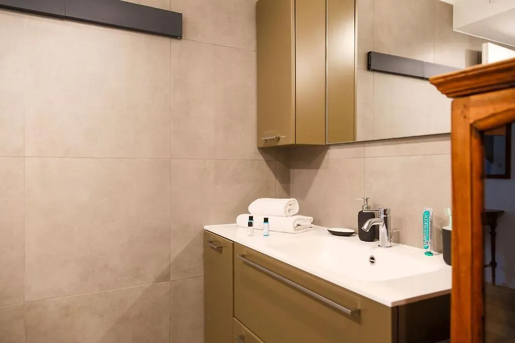 The Best Rent - Comfortable One-Bedroom Apartment Near Porta Romana Μιλάνο Ιταλία