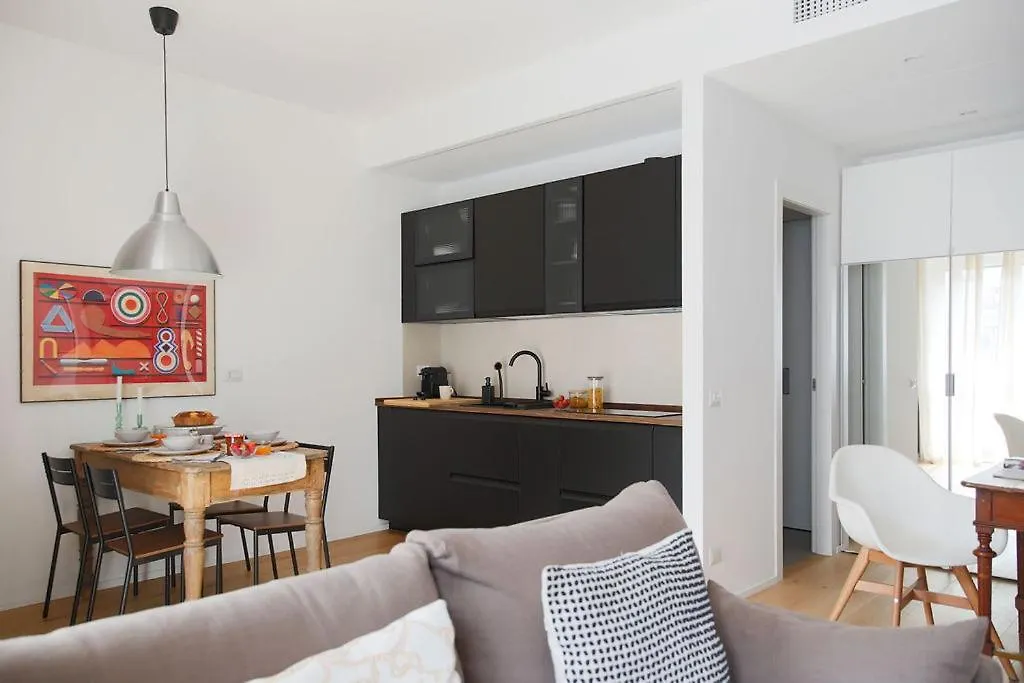 מילאנו The Best Rent - Comfortable One-Bedroom Apartment Near Porta Romana